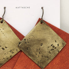 Load image into Gallery viewer, Kattasche | earrings |