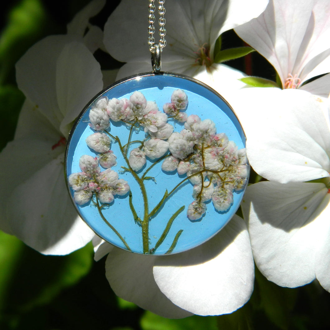 Irina Nazarova | 2.Pendant - Pearl flower |