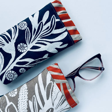 Bursaria Workshop | Glasses case |