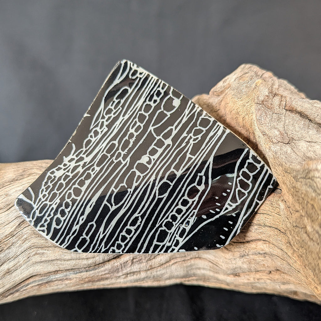 Fenja T. Ringl | Jewellery | Wood Charcoal Fragment (brooch) 5. Unique state