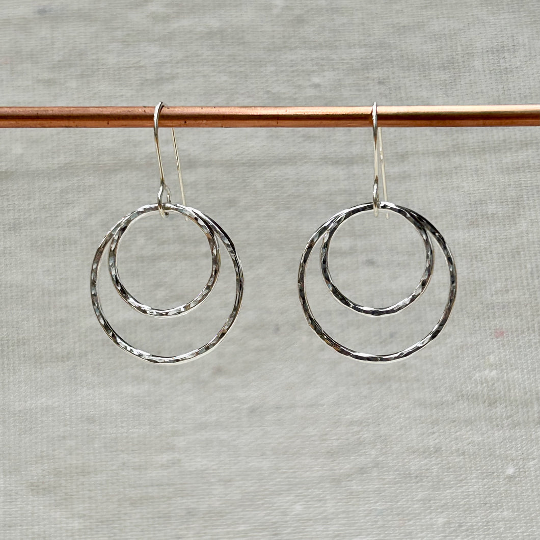 Clewdoodle | Earrings | Silver Hammered Double Ring Stud Earrings