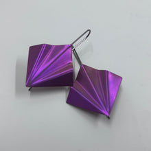 Load image into Gallery viewer, Sarah Augusta Murphy | Earrings | Fold |