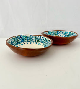 Gabrielle Powell  Bandicoot Pottery  |  |