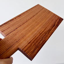 Load image into Gallery viewer, i.f.made | Chopping board – small paddle