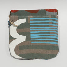 Load image into Gallery viewer, Bursaria Workshop | Small snap purse |