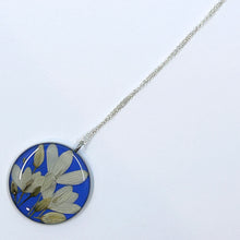 Load image into Gallery viewer, Irina Nazarova | Pendant | White petals on blue