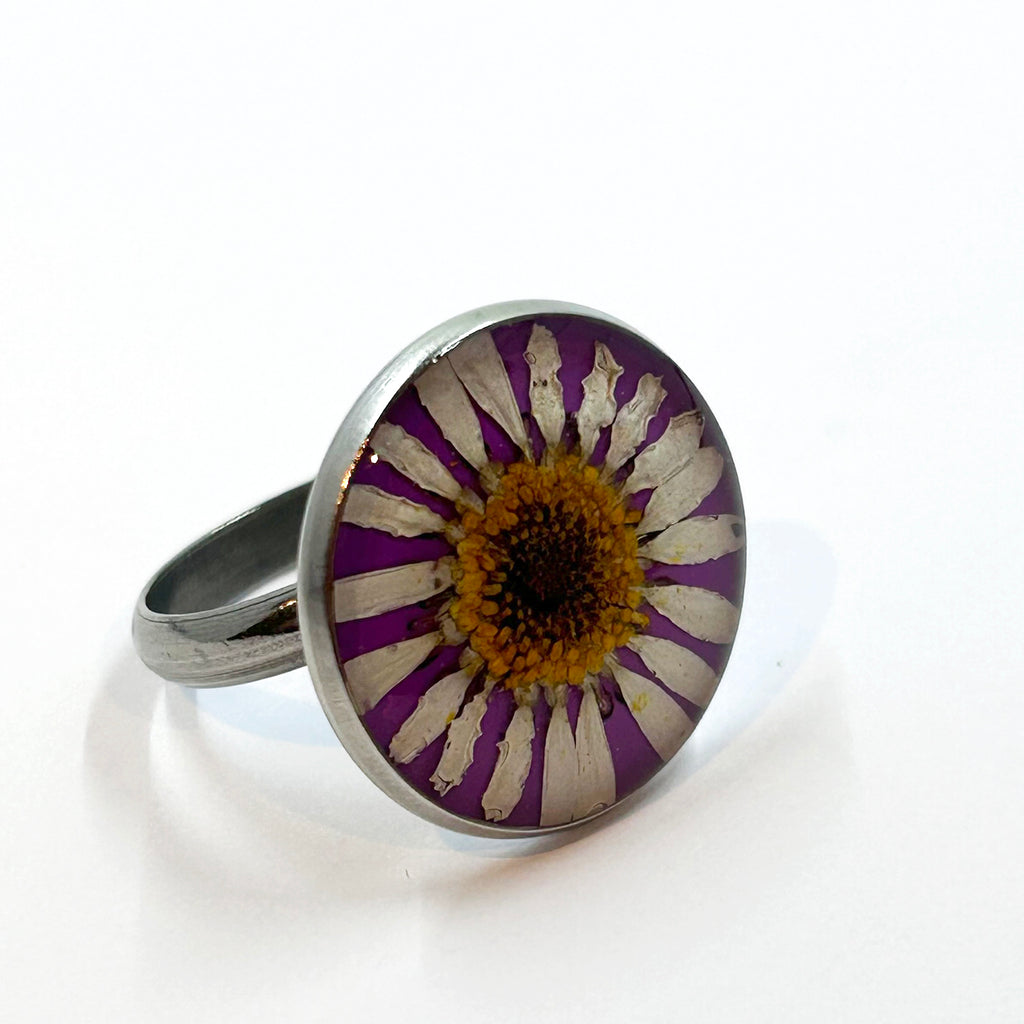 Irina Nazarova | Ring | Daisy
