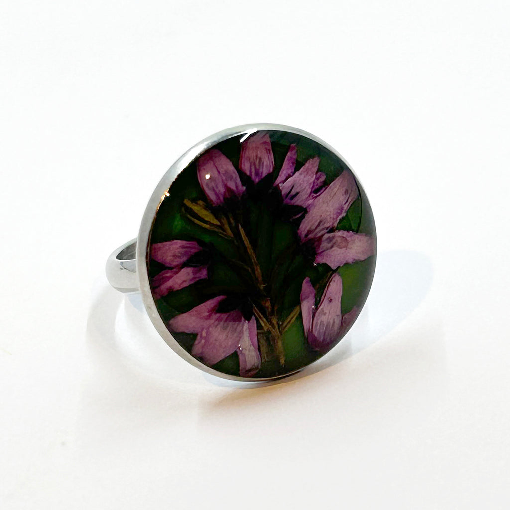 Irina Nazarova | Ring | Purple petals on green