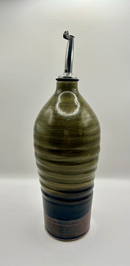 Gabrielle Wallington | Landscape oil pourer - dark