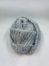 Load image into Gallery viewer, Brenda Runnegar | Cowl scarf |