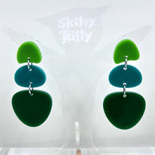Load image into Gallery viewer, Skitty Kitty | Earrings | Forest pebbles