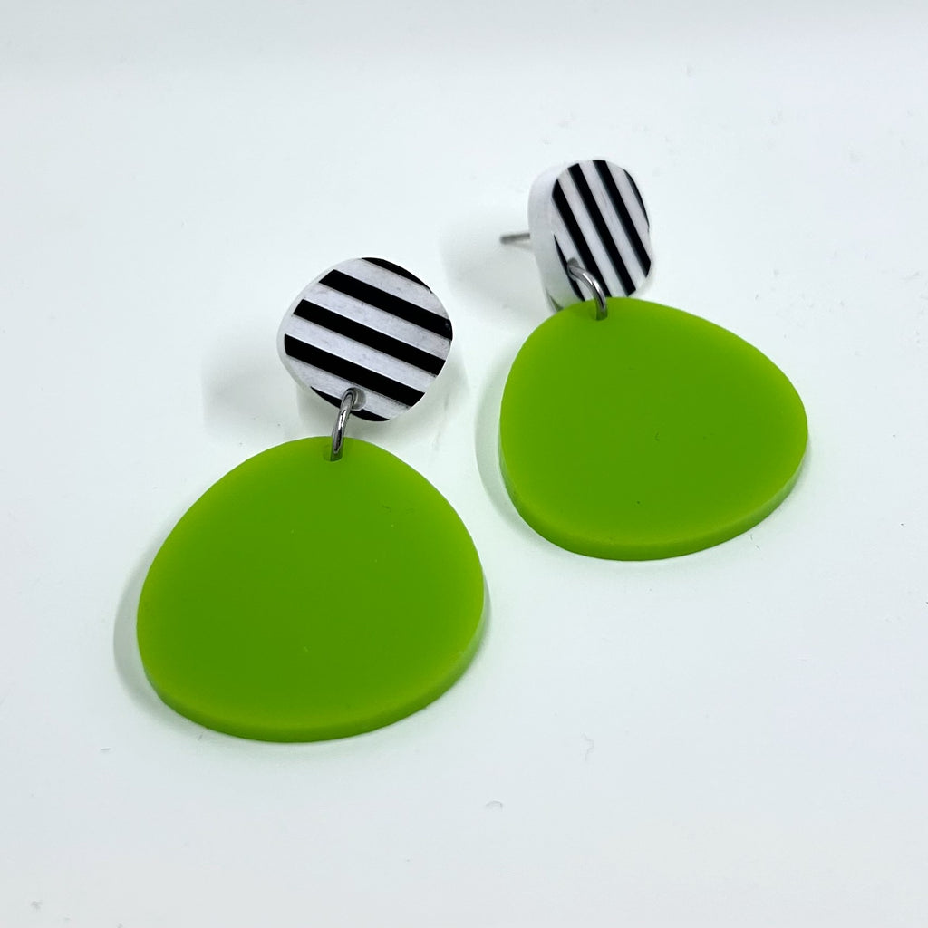 Skitty Kitty | Earrings | Pebbles small earrings