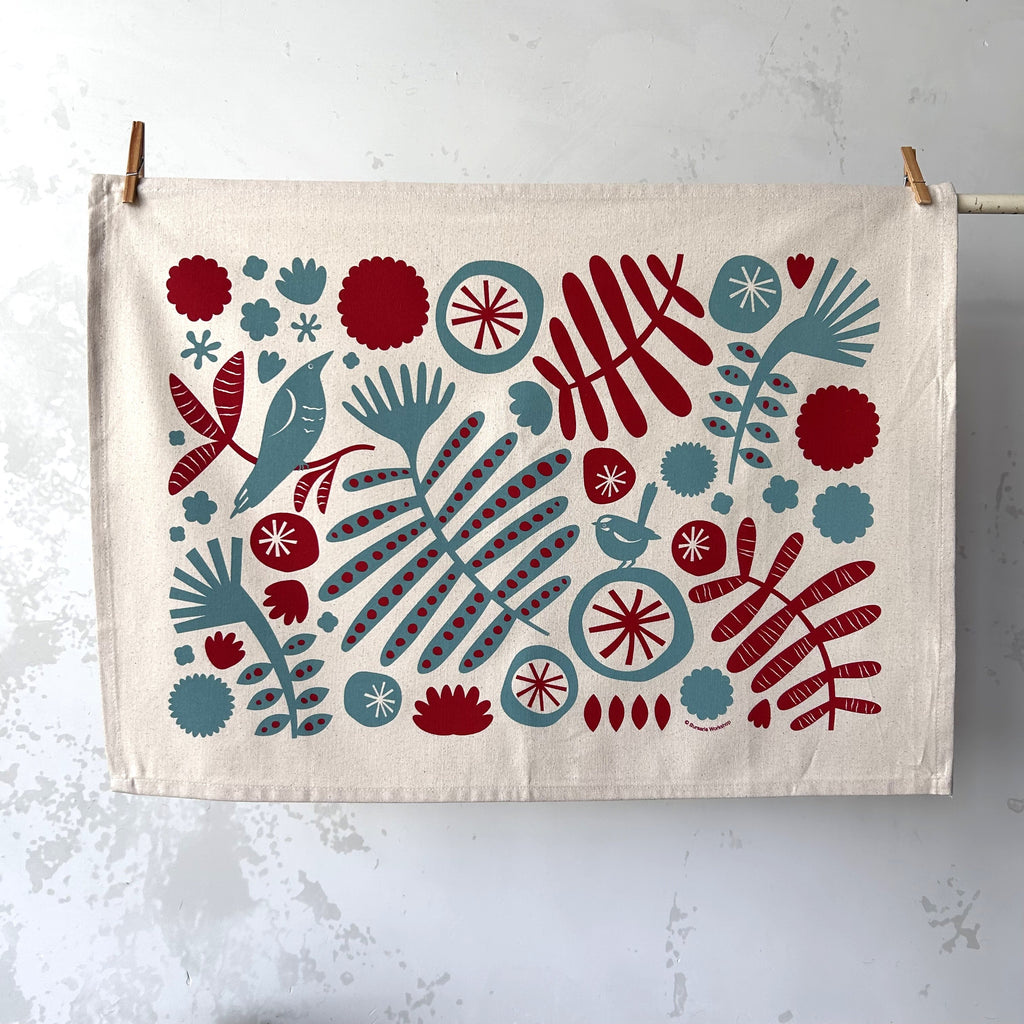 Abby Bursaria Workshop | Tea towel - Fronds & flowers |