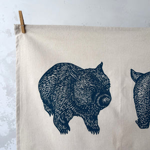 Abby Bursaria Workshop | Tea towel - Wombat front & back |