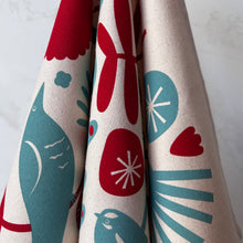 Load image into Gallery viewer, Abby Bursaria Workshop | Tea towel - Fronds &amp; flowers |