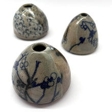 Load image into Gallery viewer, Michelle Watson | Bud vase |