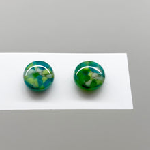 Load image into Gallery viewer, A Fiery Heart | Stud earrings |