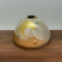 Load image into Gallery viewer, Muddy Ducks | blossom pods | 260812
