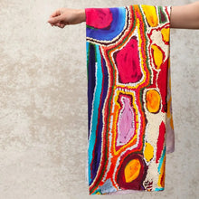 Load image into Gallery viewer, One of Twelve | Scarf | Jakayu Biljabu | Parnngurr