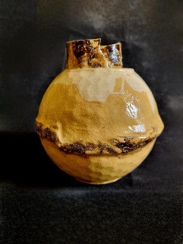 Jooyun Lim | Ceramics | The Planet Mother-earth bottle