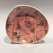 Load image into Gallery viewer, Fenja T. Ringl | kangaroo dish – large |