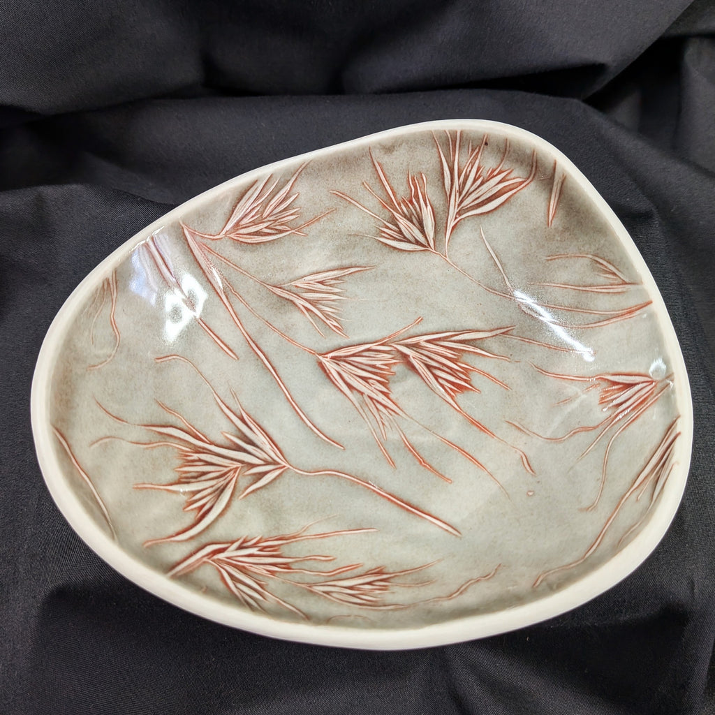 Fenja T. Ringl | kangaroo dish - medium |