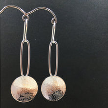 Load image into Gallery viewer, Kate Hunter | Earrings | Floral circles