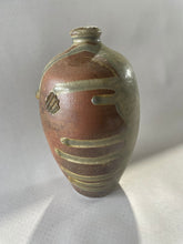 Load image into Gallery viewer, Daniel Lafferty  Bandicoot Pottery | Bottle 1 |