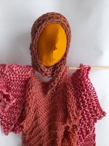 Heidi  Smith | Textiles | Squire, courage suspended