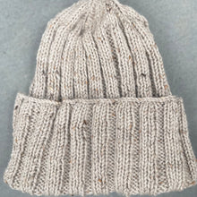 Load image into Gallery viewer, MicMac Design | HATITUDE classic fisherman's beanie in oatmeal