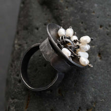 Load image into Gallery viewer, Vspora Art | Pearl Silver Ring |