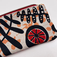 Load image into Gallery viewer, Abby Bursaria Workshop | Small pencil case |
