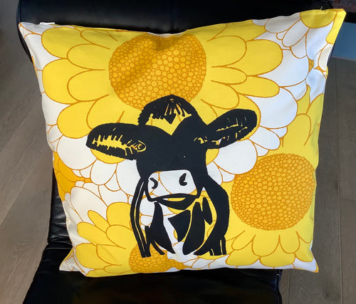 Frisian Cow Design | Pillow case yellow |