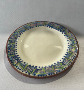 Gabrielle Powell  Bandicoot Pottery | round plate 4 |