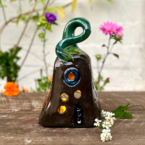 Alexander Thatcher Little Tree Studio | Ceramics | Ringo ZooGong (Tealight Holder)