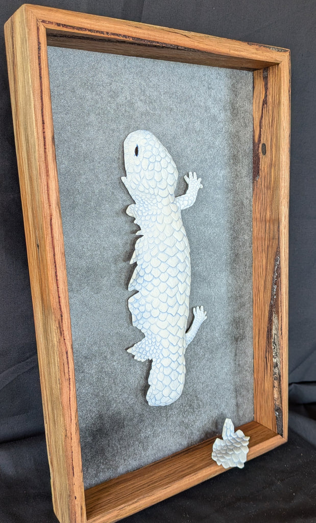 Fenja T. Ringl | Printmaking | Shingleback, shedding. VE. 3 of 9