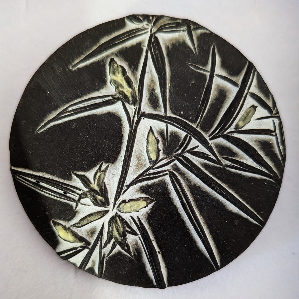 Fenja T. Ringl | Brooch - Urn heath  |