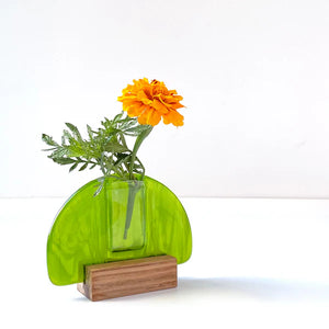 A Fiery Heart | Bud vase - Small | Green