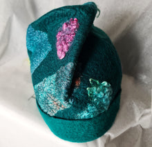Load image into Gallery viewer, Carol Dobson | Hat |