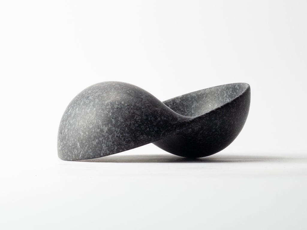 Senden Blackwood | Versa | Stone and Shadow