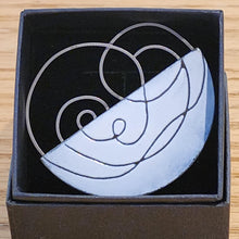 Load image into Gallery viewer, Sarah Murphy | Brooch |